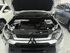 2021 Mitsubishi Outlander 2.0L 2WD 5, белый — фото 20