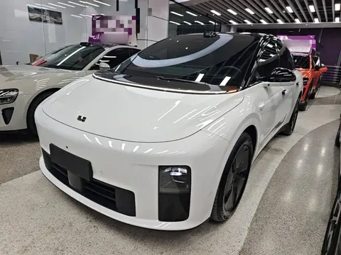 2025 Li Auto i6 2WD Standard