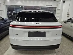 2025 Li Auto i6 2WD Standard, белый — фото 6