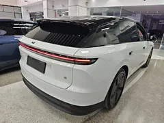 2025 Li Auto i6 2WD Standard, белый — фото 7