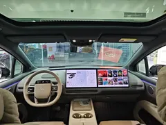 2025 Li Auto i6 2WD Standard, белый — фото 18