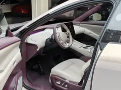 2025 Xiaomi YU7 4WD Max — фото 6