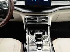 2025 BYD Seal 05 PLUS DM-i 55KM, белый — фото 11