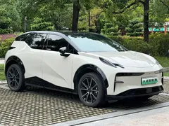 2023 Zeekr X RWD ME 5-seat, белый — фото 3