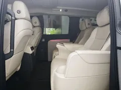 2025 Li Auto MEGA Ultra Smart Refresh, белый — фото 9