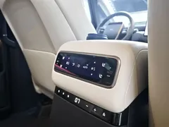 2025 Li Auto MEGA Ultra Smart Refresh, белый — фото 12