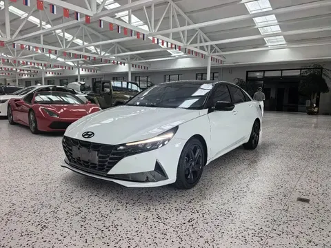 2022 Hyundai Elantra 1.5L CVT 20