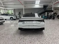 2022 Hyundai Elantra 1.5L CVT 20, белый — фото 6