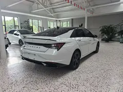 2022 Hyundai Elantra 1.5L CVT 20, белый — фото 7