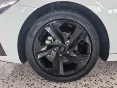 2022 Hyundai Elantra 1.5L CVT 20, белый — фото 22