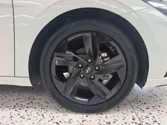 2022 Hyundai Elantra 1.5L CVT 20, белый — фото 25