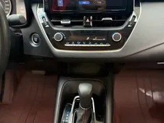 2023 Toyota Corolla 1.2T Elite, белый — фото 18