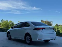 2022 Toyota Corolla 1.2T S-CVT PLUS, белый — фото 13