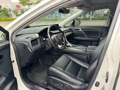 2020 Lexus RX 300 2WD Elite, белый — фото 6