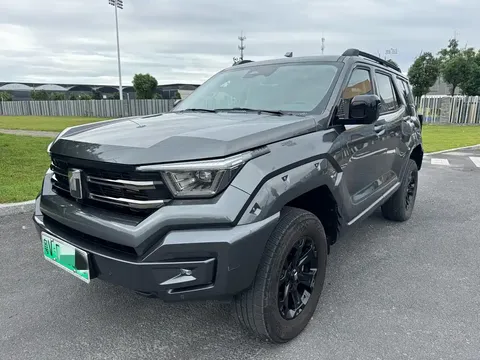 2023 Tank 400 Hi4-T