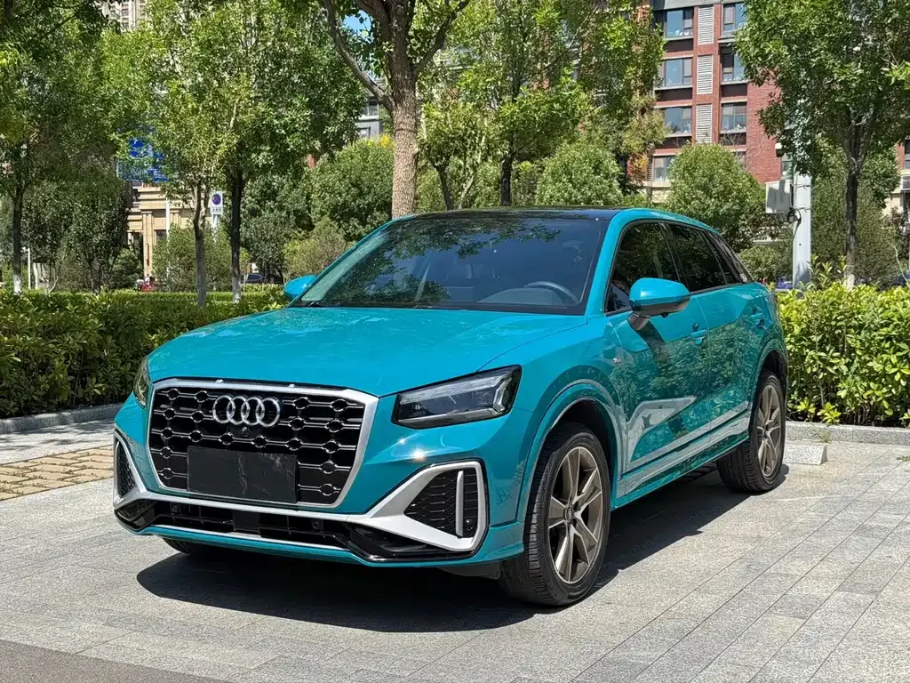 2022 Audi Q2L 35 TFSI Fashion Sport