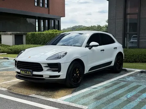 2020 Porsche Macan 2.0T