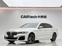 2021 BMW 5 Series 5 530Li M, белый — фото 1