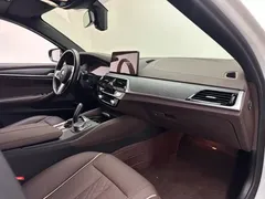 2021 BMW 5 Series 5 530Li M, белый — фото 11