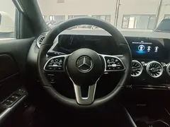 2022 Mercedes-Benz GLA 200, белый — фото 10