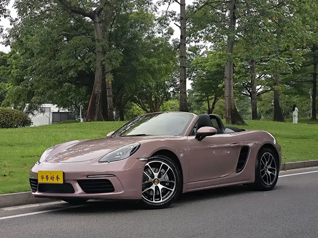 2022 Porsche 718 Boxster 2.0T