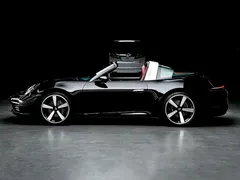 2022 Porsche 911 Targa 4 3.0T, чёрный — фото 2