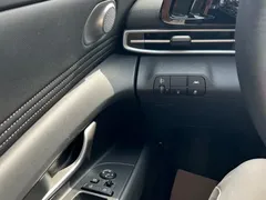 2022 Hyundai Elantra 1.5L CVT LUX Premium, синий — фото 14