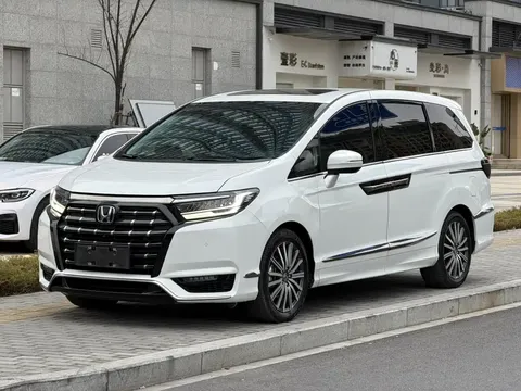 2022 Honda Elysion 2.0L e:HEV Supreme