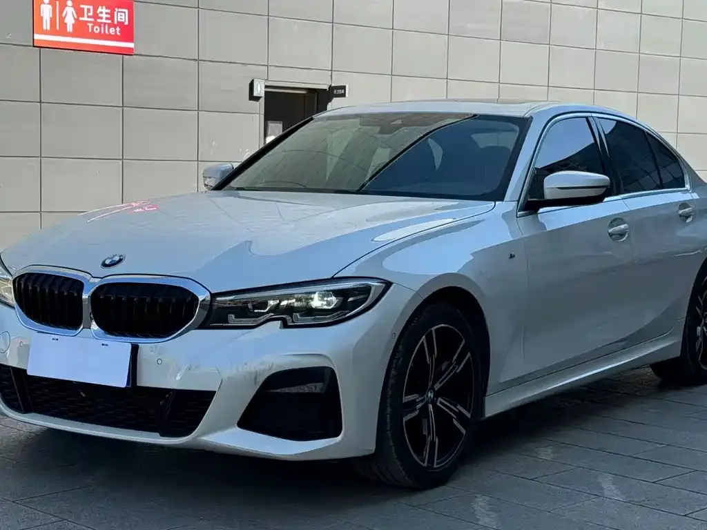 2021 BMW 3 Series 3 325i M