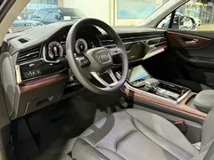 2022 Audi Q7 55 TFSI quattro S line, чёрный — фото 5