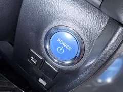 2021 Toyota Alphard Hybrid 2.5L Luxury, белый — фото 6