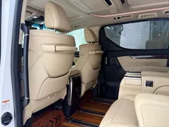 2021 Toyota Alphard Hybrid 2.5L Luxury, белый — фото 16