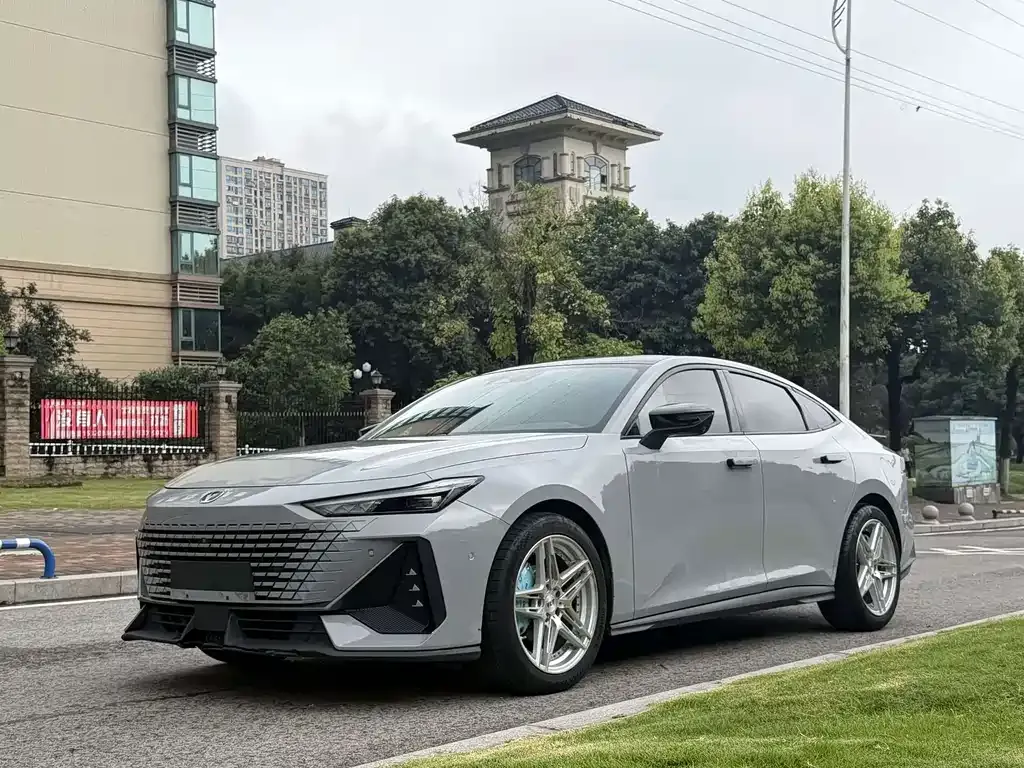 2022 Changan UNI-V 1.5T