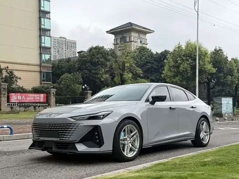 2022 Changan UNI-V 1.5T
