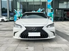 2022 Lexus ES 300h, белый — фото 2