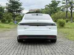 2024 Nio ET7 75kWh, белый — фото 19