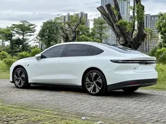 2024 Nio ET7 75kWh, белый — фото 20