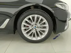 2022 BMW 5 Series 5 525Li, чёрный — фото 6