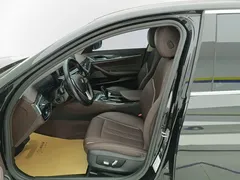 2022 BMW 5 Series 5 525Li, чёрный — фото 9