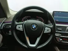 2022 BMW 5 Series 5 525Li, чёрный — фото 15