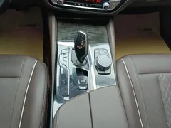 2022 BMW 5 Series 5 525Li, чёрный — фото 16