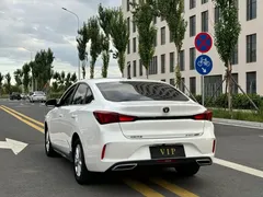 2022 Changan Eado PLUS 1.6L GDI CVT, белый — фото 7