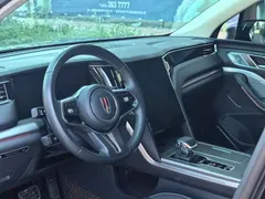 2024 Hongqi HS7 2.0T PHEV 4WD 6, чёрный — фото 4