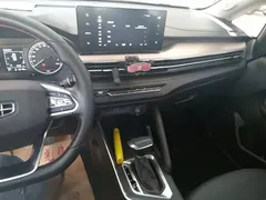 2021 Geely Vision X3 1.5L CVT Premium — фото 13