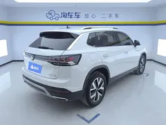 2023 Volkswagen Tayron 300TSI 2WD Plus, белый — фото 3
