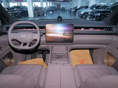 2026 Nio ES8 Luxury, чёрный — фото 10