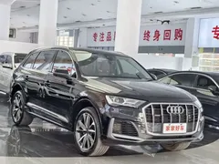 2023 Audi Q7 55 TFSI quattro S line, чёрный — фото 4