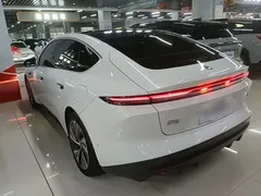 2024 Nio ET5 75kWh EV, белый — фото 5