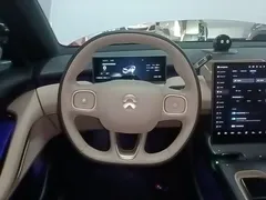 2024 Nio ET5 75kWh EV, белый — фото 11