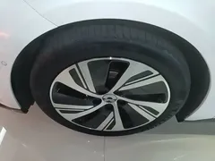 2024 Nio ET5 75kWh EV, белый — фото 23